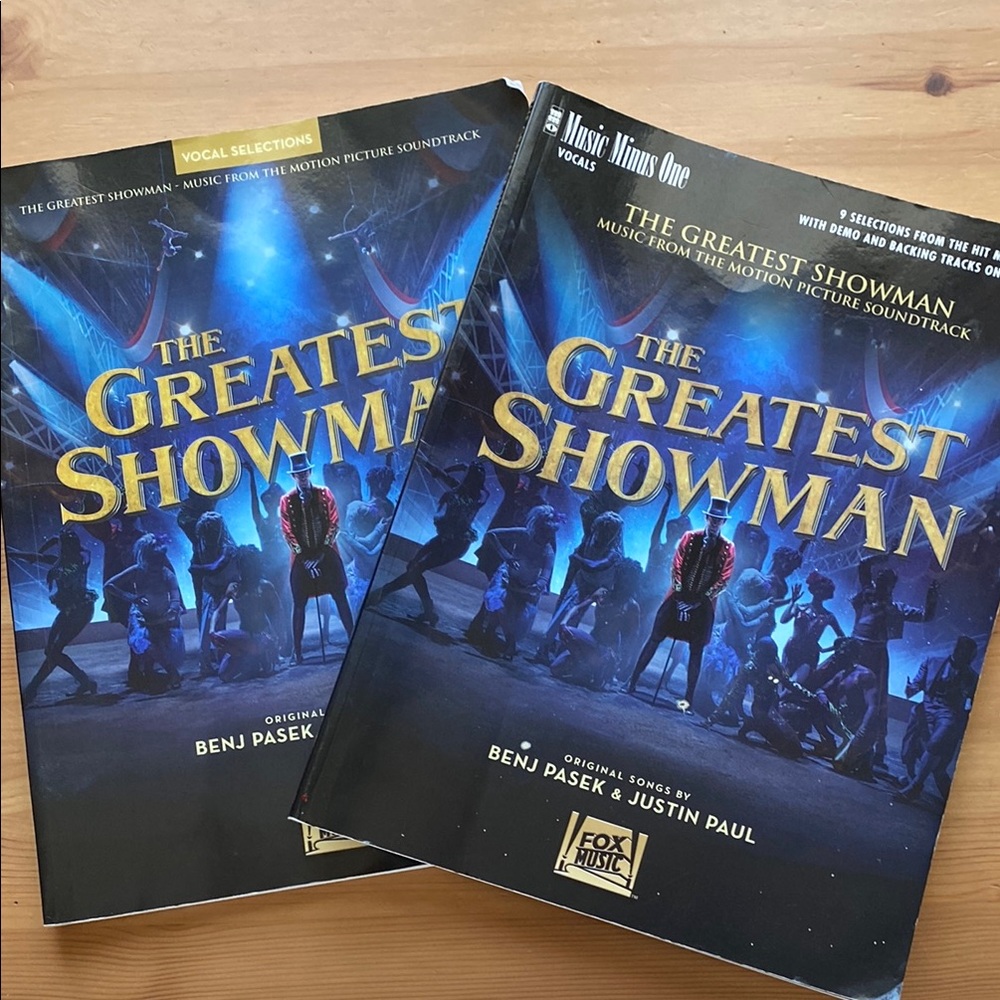The Greatest Showman 2 Vocal Selections Books